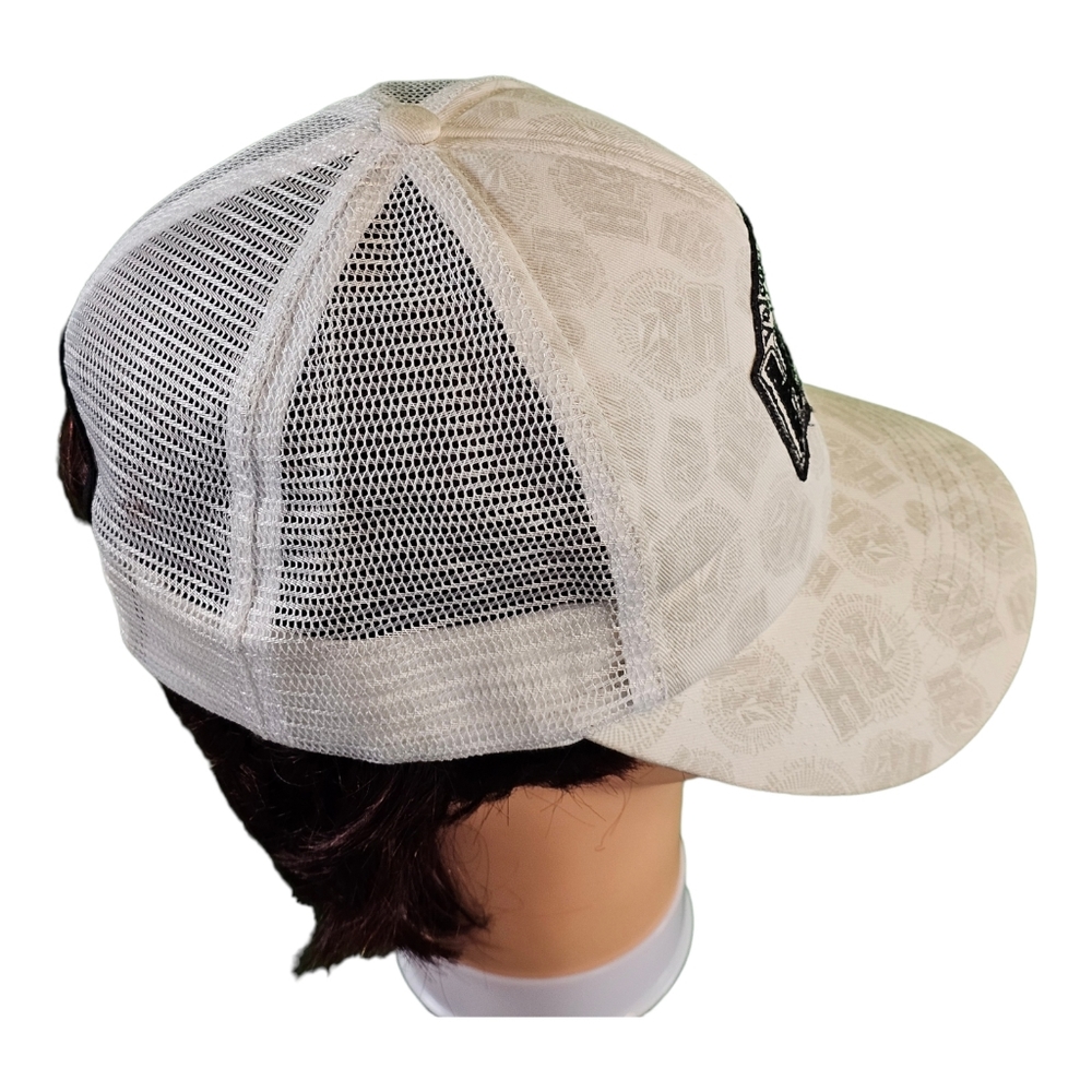Volcom Hawaii HI Kaanapali Pkwy White Black Trucker Snapback Trucker Hat OSFM - Picture 4 of 6